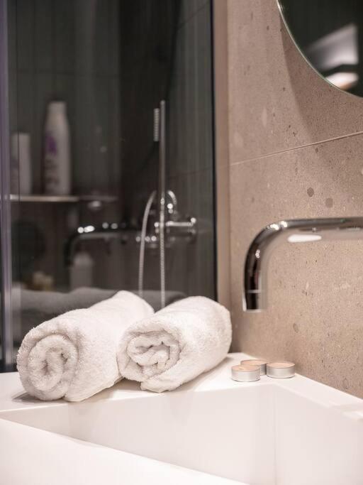 Iris Luxury Apartment At The Heraklion Center Dış mekan fotoğraf