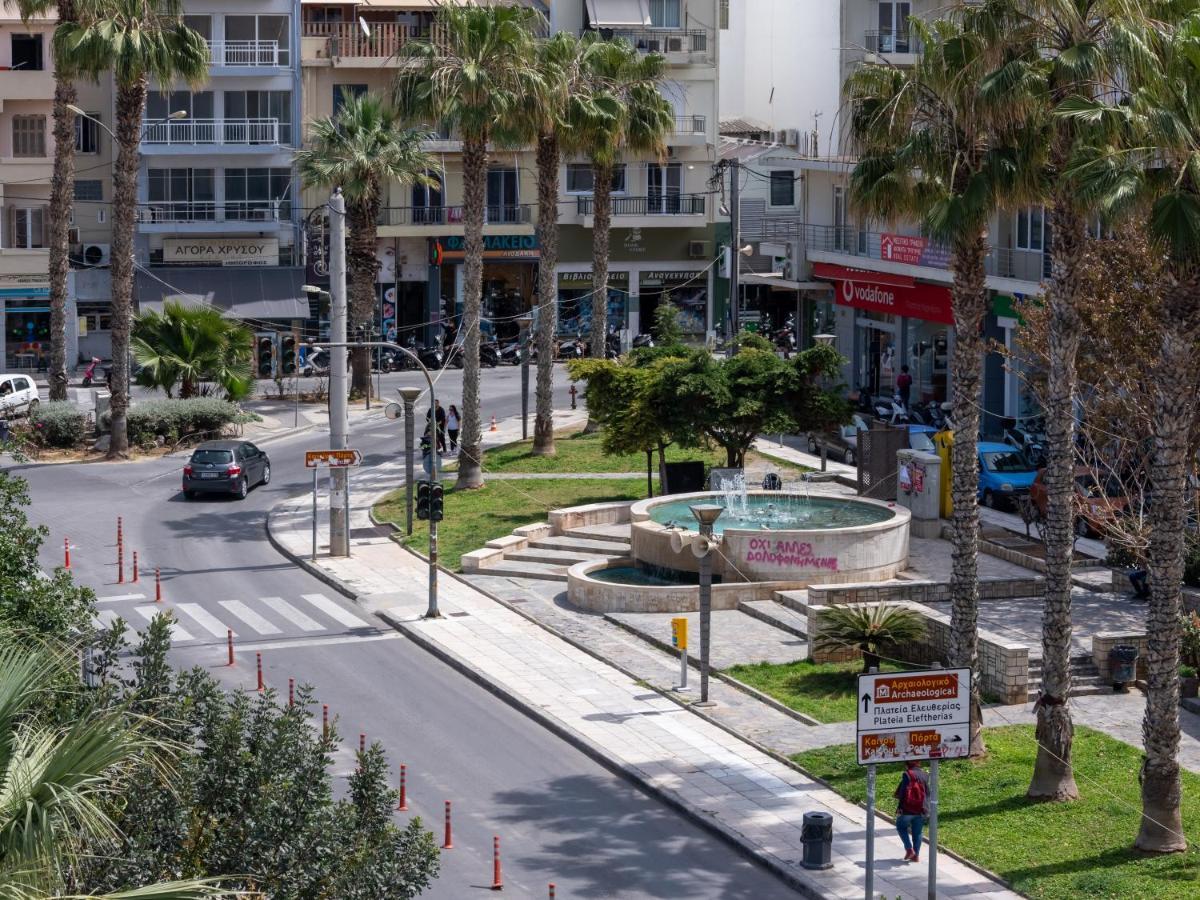 Iris Luxury Apartment At The Heraklion Center Dış mekan fotoğraf